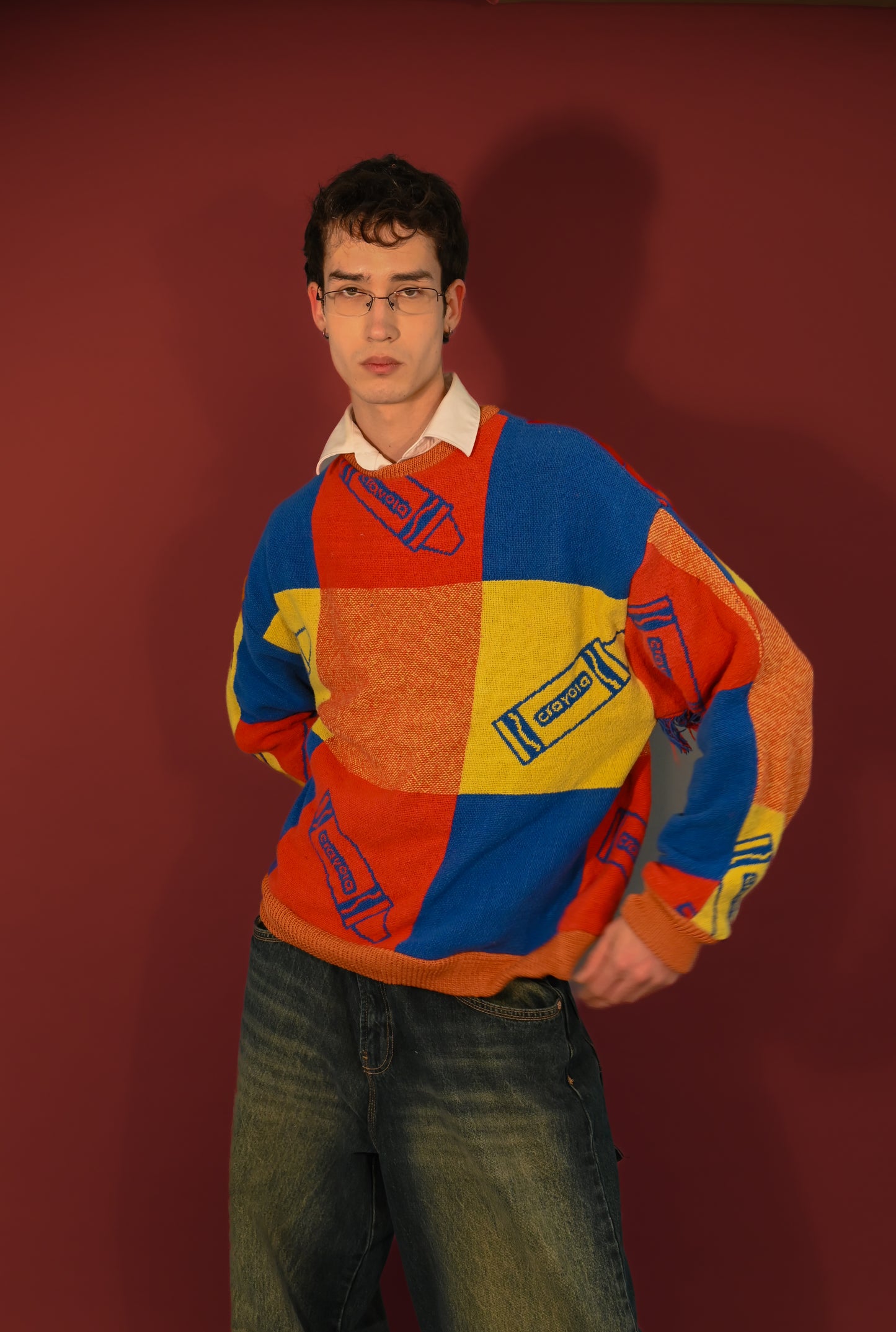 Crayola Tapestry Sweatshirt SIZE M/L