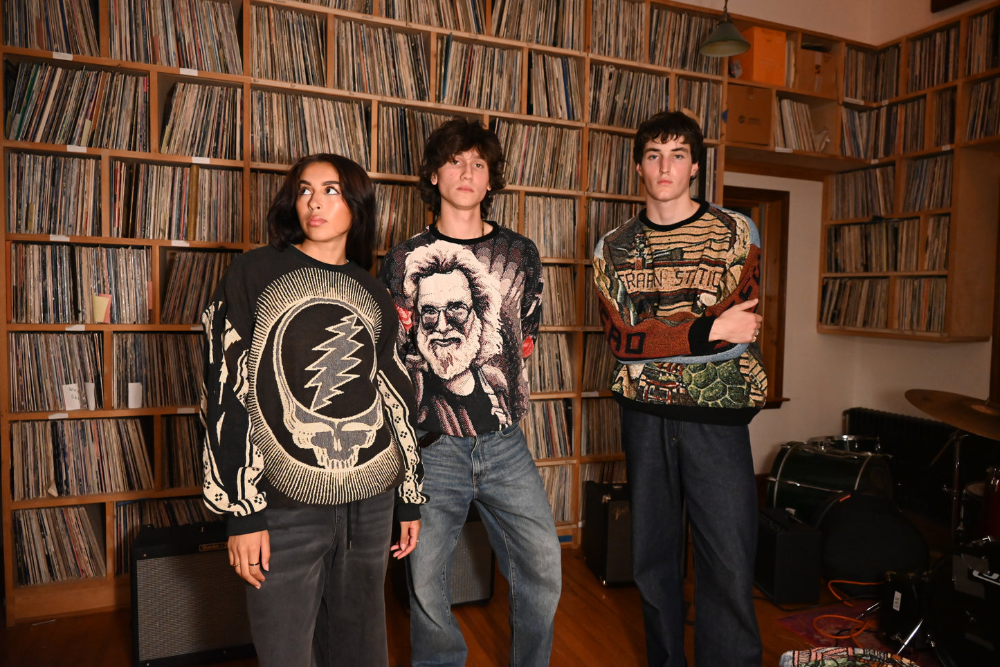 Steal Your Face Tapestry Sweatshirt SIZE L