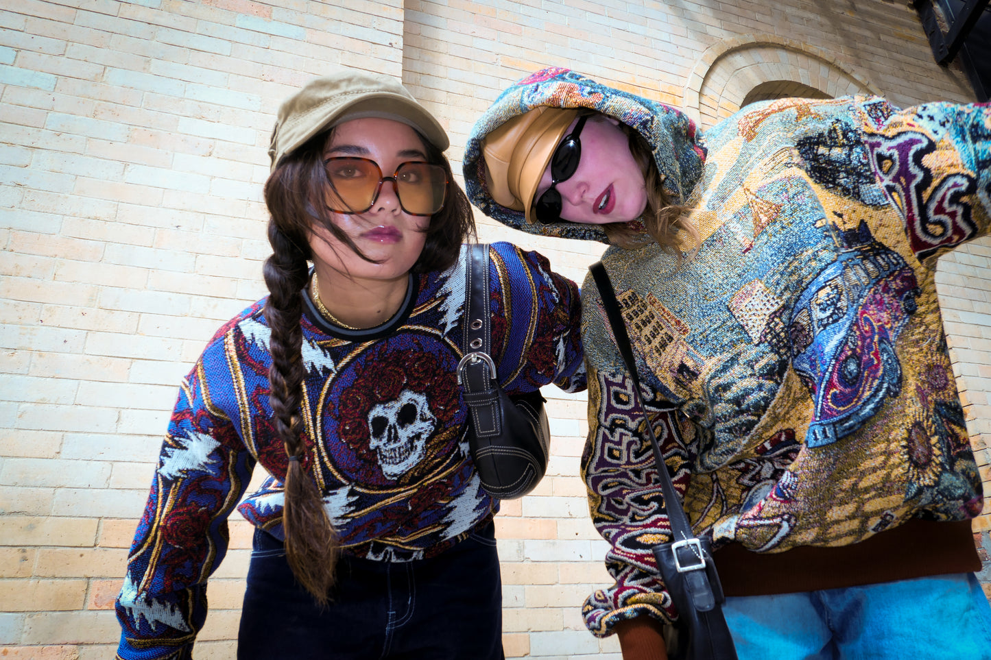 Grateful Dead Tapestry Sweatshirt SIZE M/L