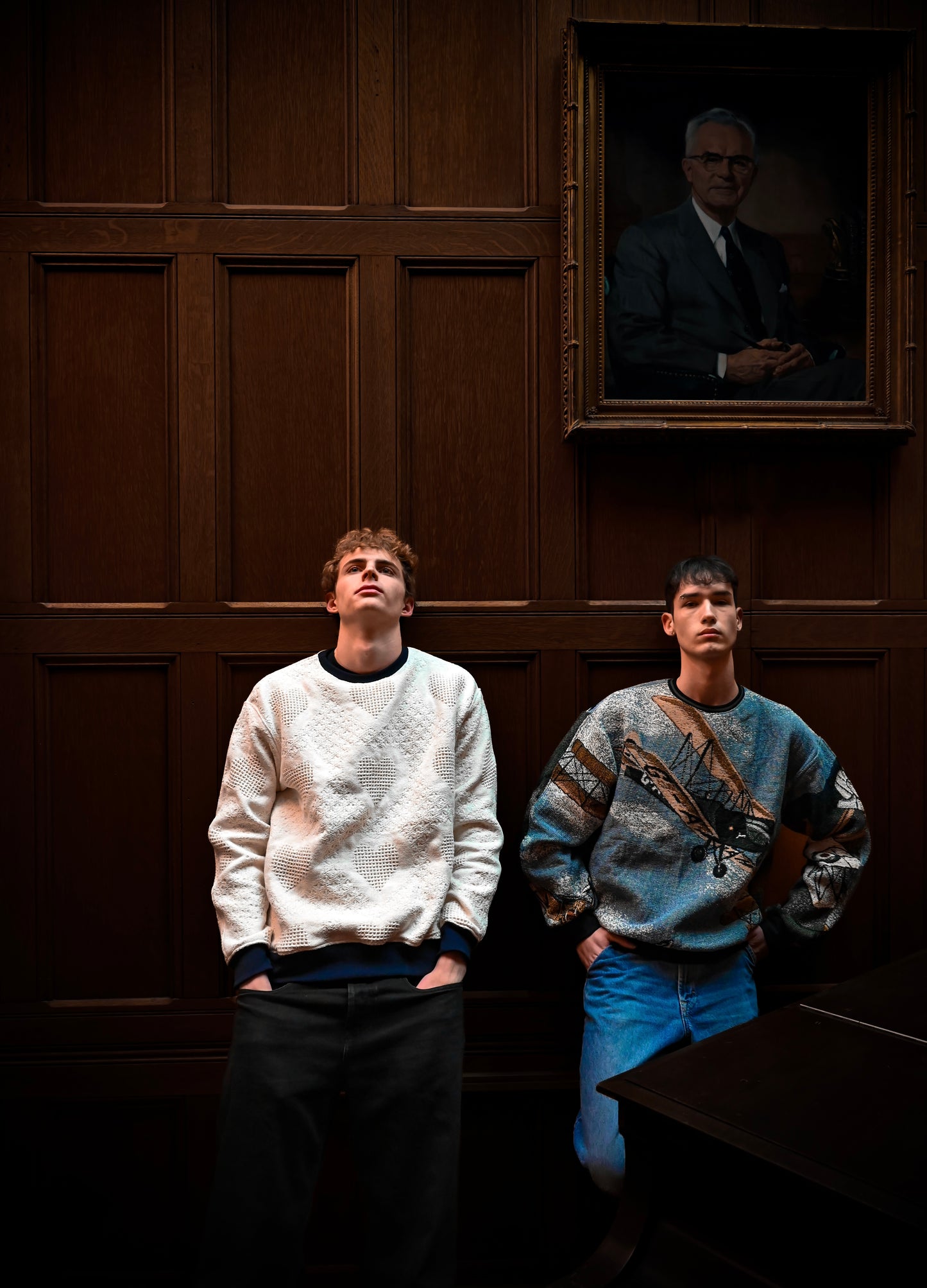 Plane Tapestry Sweatshirt Size M/L