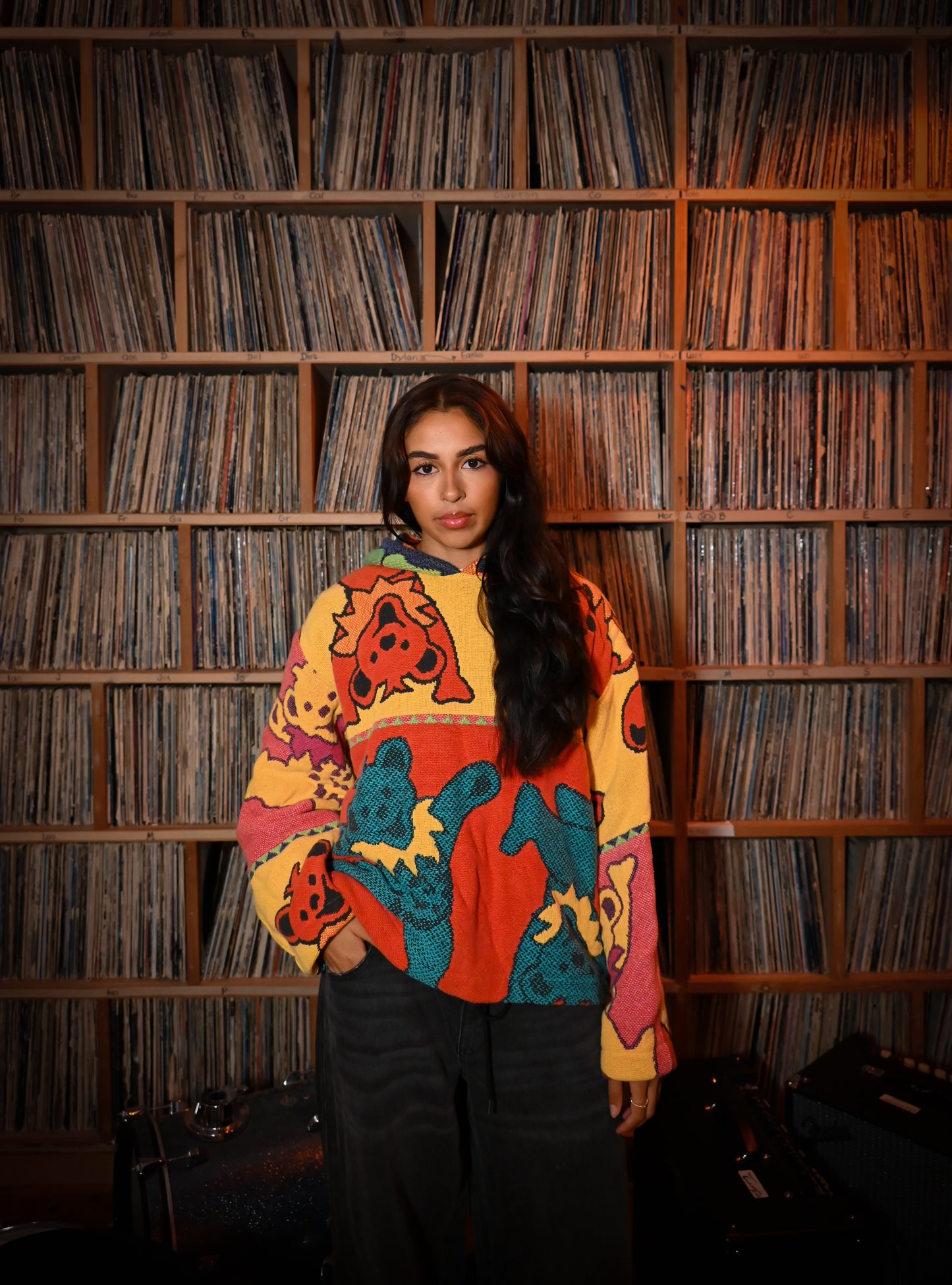 Dancing Bears Tapestry Hoodie SIZE M