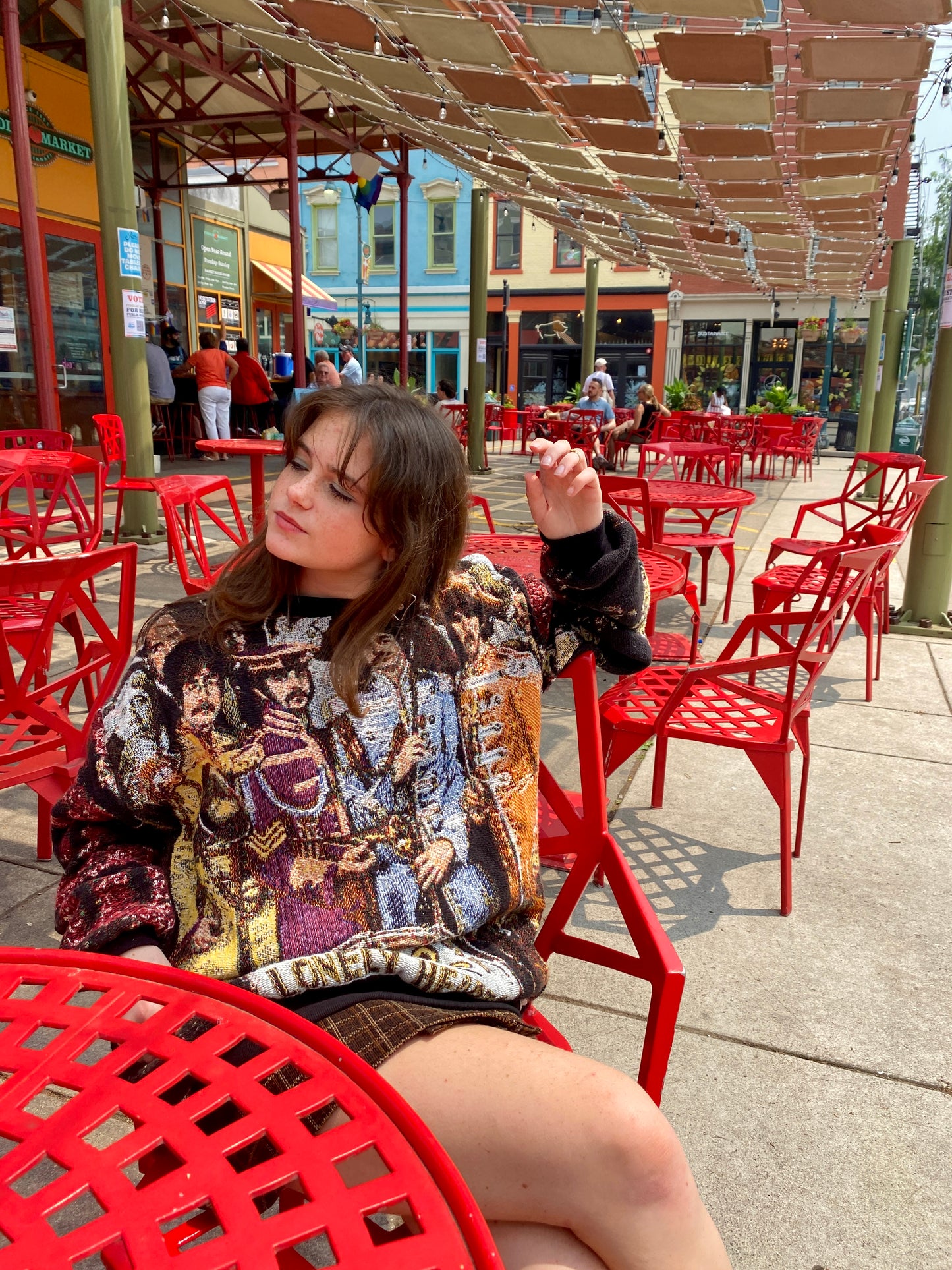 Sgt. Pepper's Lonely Hearts Club Band Tapestry Sweatshirt SIZE L